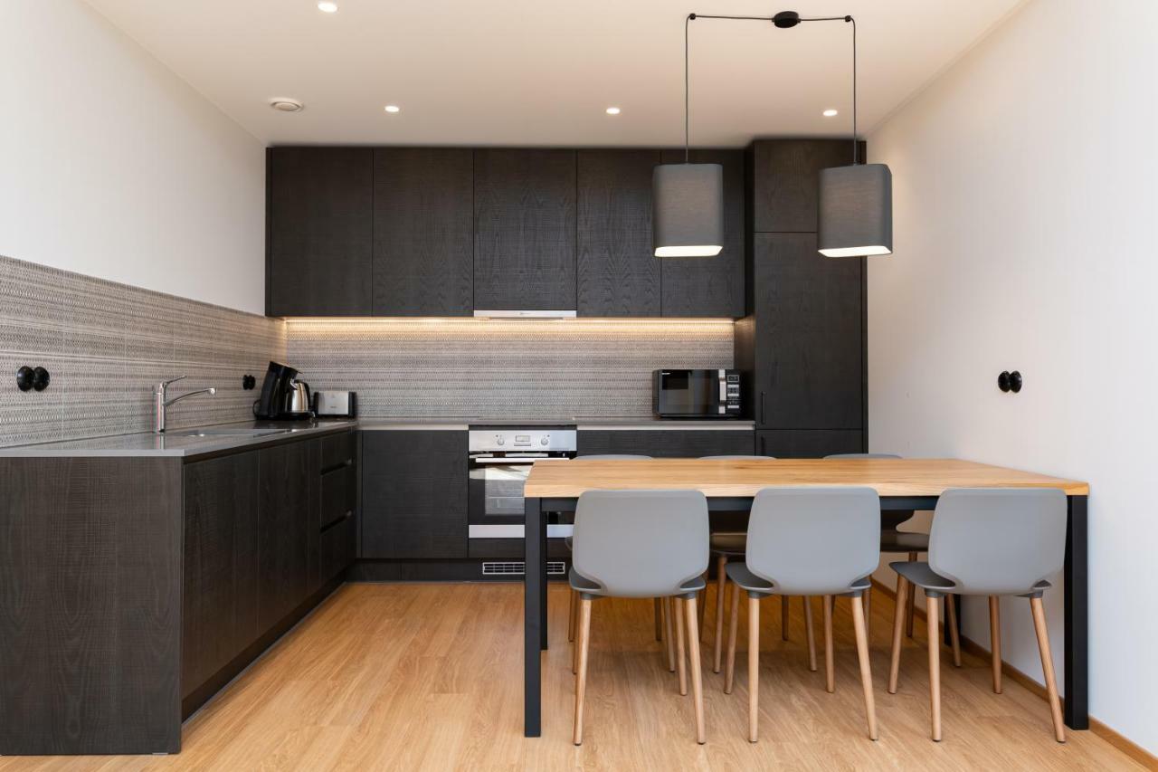 Self-Check-In 2 Bedroom Apartment With A Terrace And Free Parking Талин Екстериор снимка