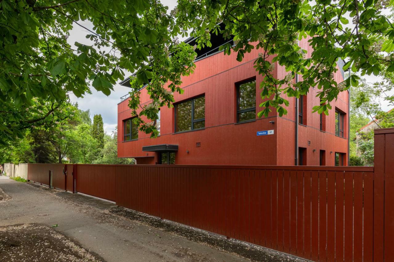 Self-Check-In 2 Bedroom Apartment With A Terrace And Free Parking Талин Екстериор снимка